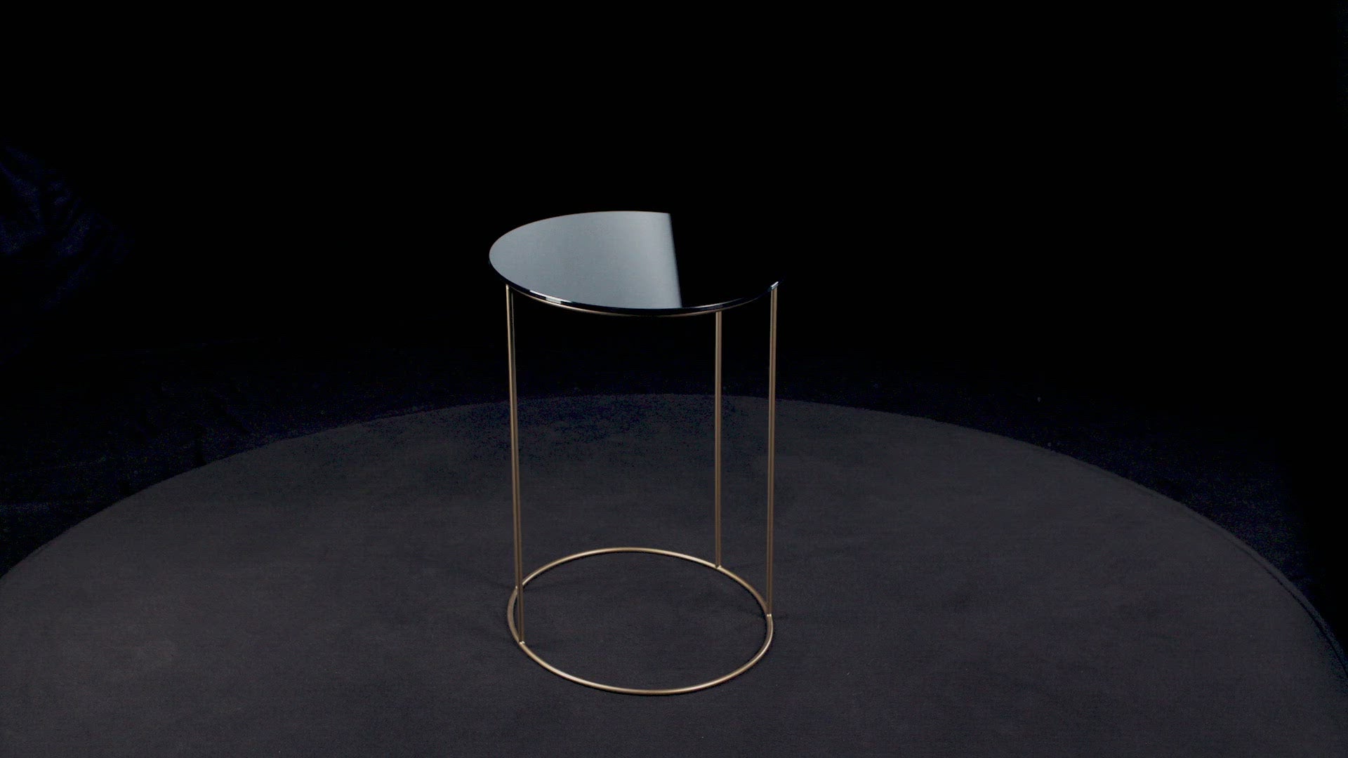 MIO 50-1 Side Table - Christine Kröncke Interior Design