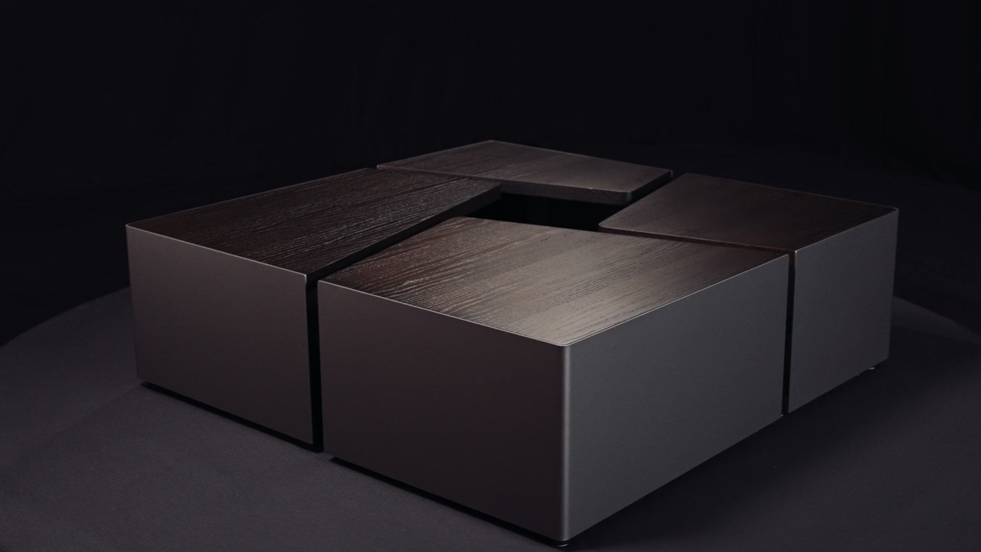 TETIS coffee table object - Christine Kröncke Interior Design