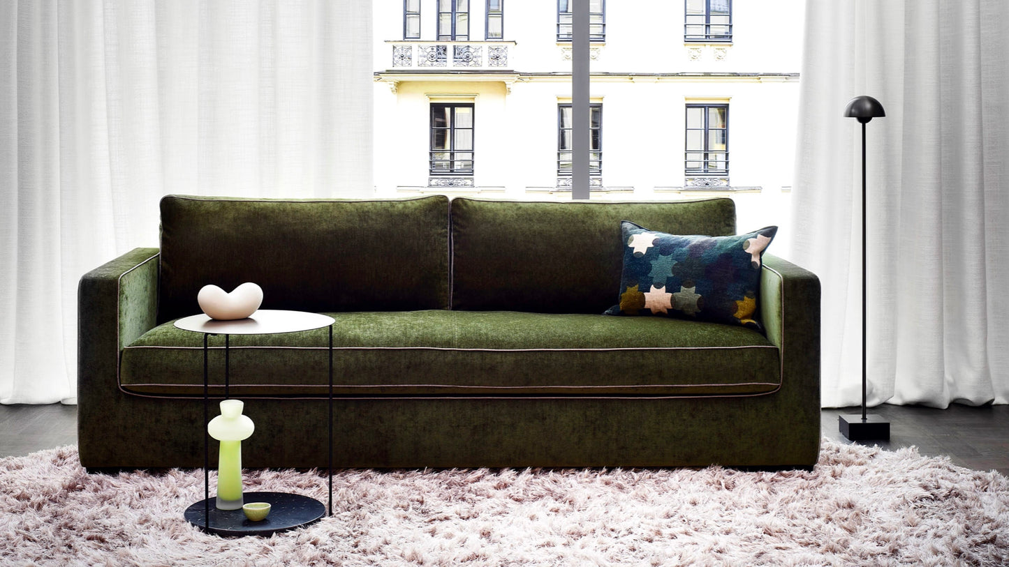 GATSBY sofa, MIO 50-1 table, PAOLA lamp by Christine Kröncke Interior Design