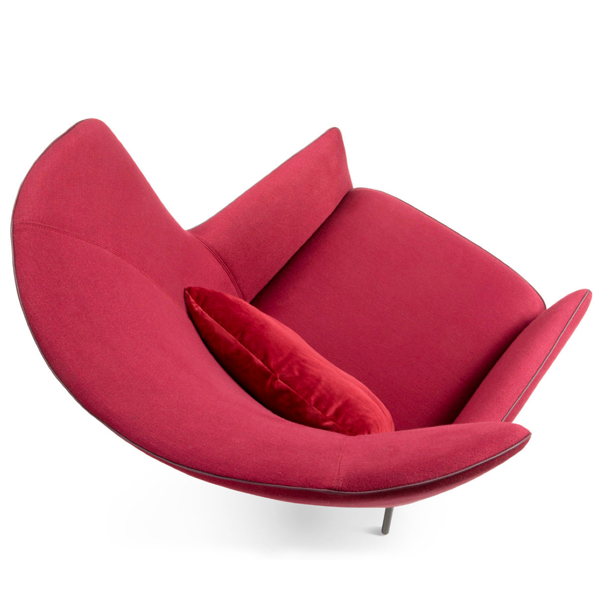 Contemporary high back chairLILOU armchair Christine Kröncke Interiordesign